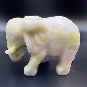 Elephant Crystal
